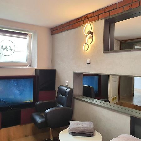 24H Gdynia Mini Apartamenty Na Kod Dostepu & Free Parking & No Keys Εξωτερικό φωτογραφία