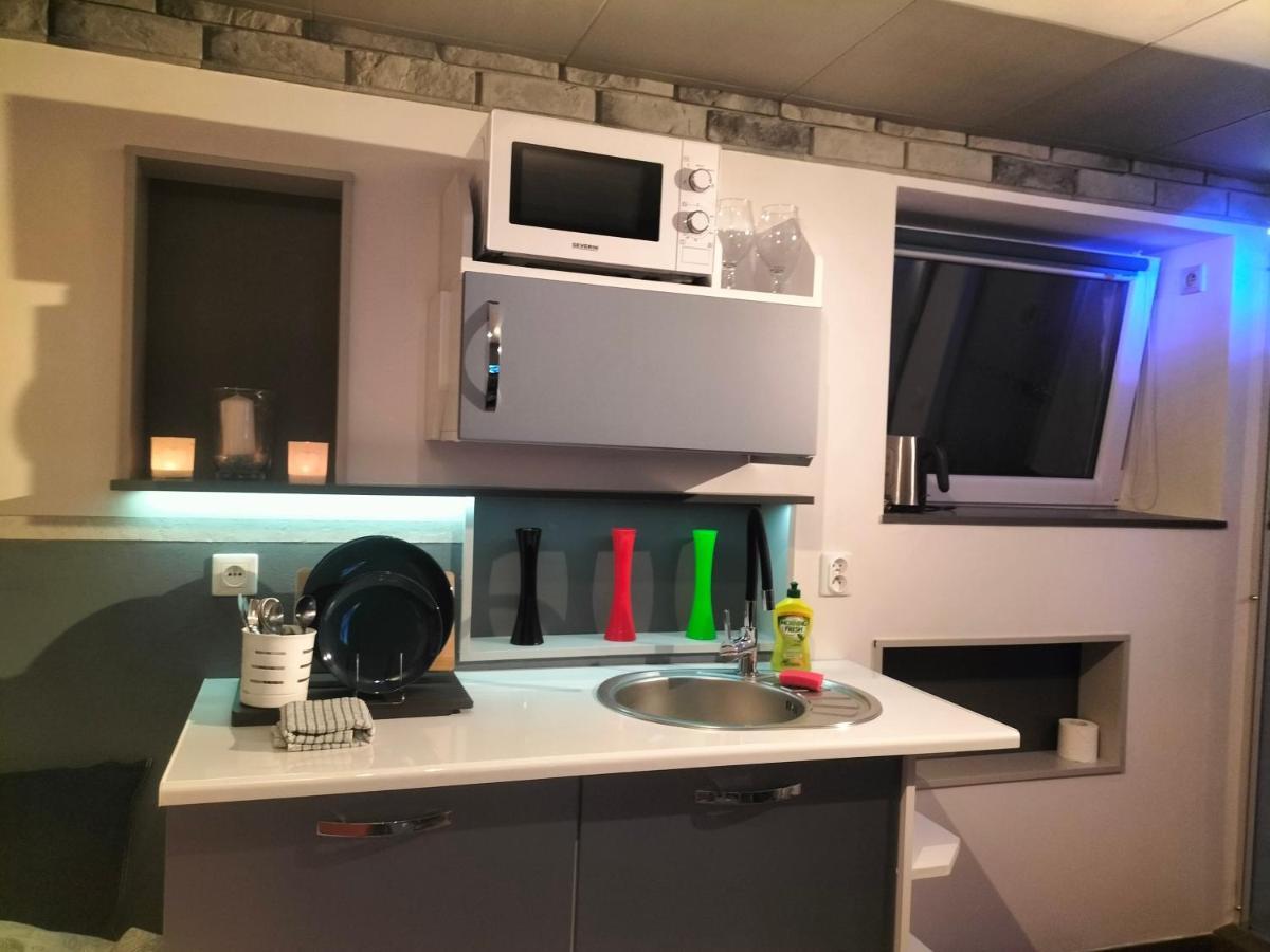 24H Gdynia Mini Apartamenty Na Kod Dostepu & Free Parking & No Keys Εξωτερικό φωτογραφία