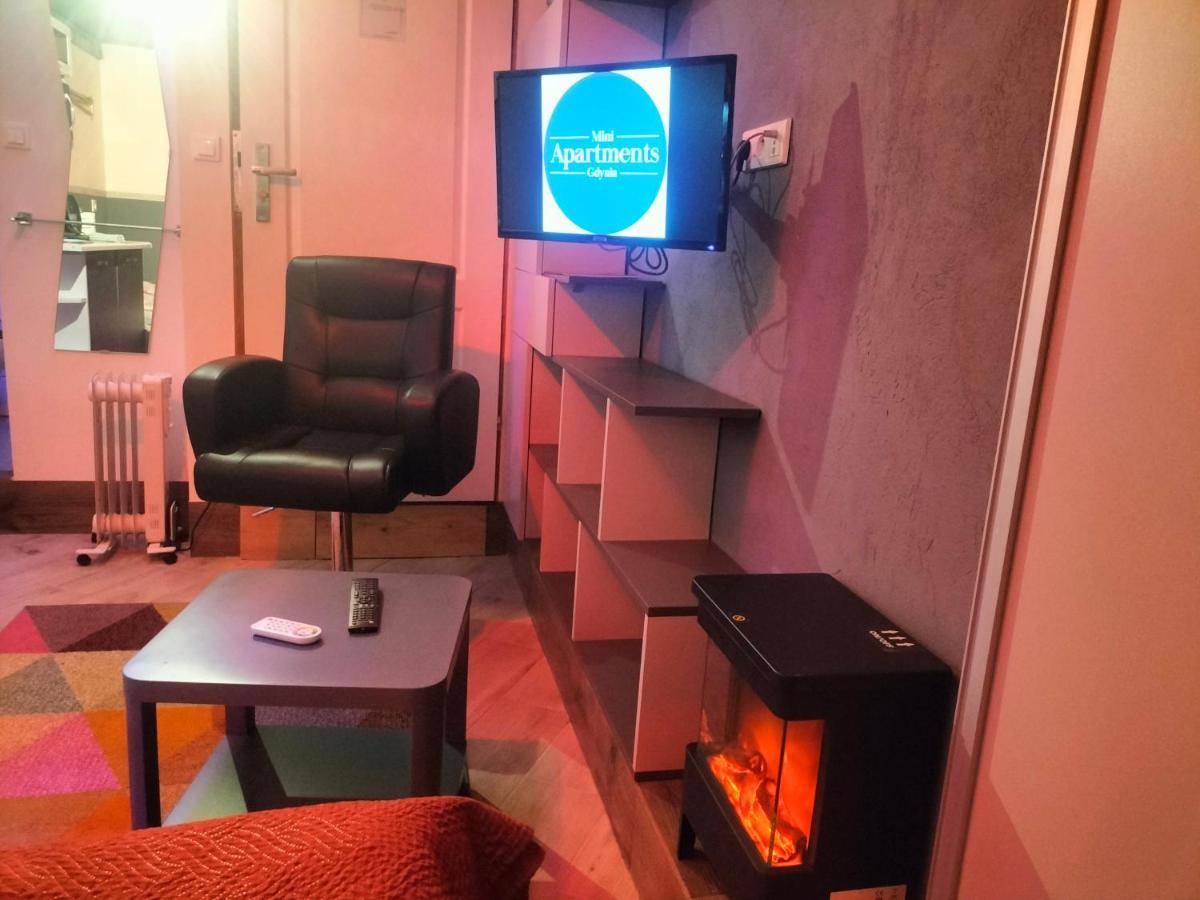 24H Gdynia Mini Apartamenty Na Kod Dostepu & Free Parking & No Keys Εξωτερικό φωτογραφία