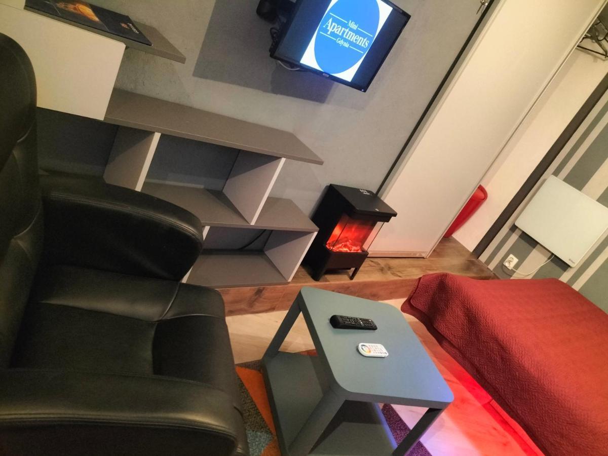 24H Gdynia Mini Apartamenty Na Kod Dostepu & Free Parking & No Keys Εξωτερικό φωτογραφία