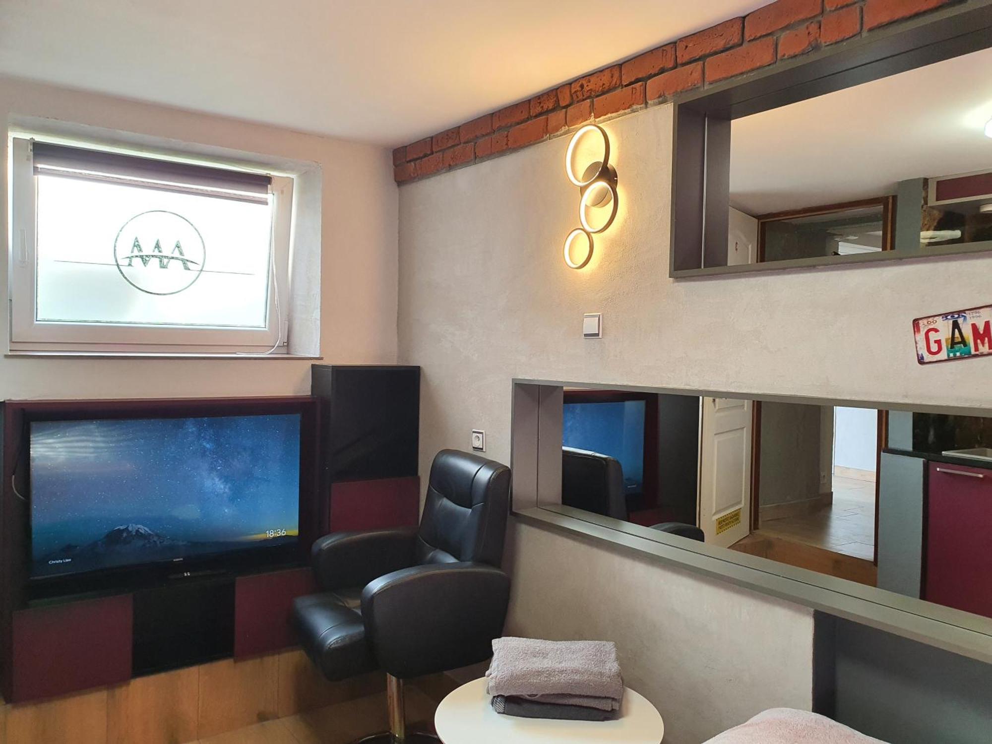 24H Gdynia Mini Apartamenty Na Kod Dostepu & Free Parking & No Keys Εξωτερικό φωτογραφία